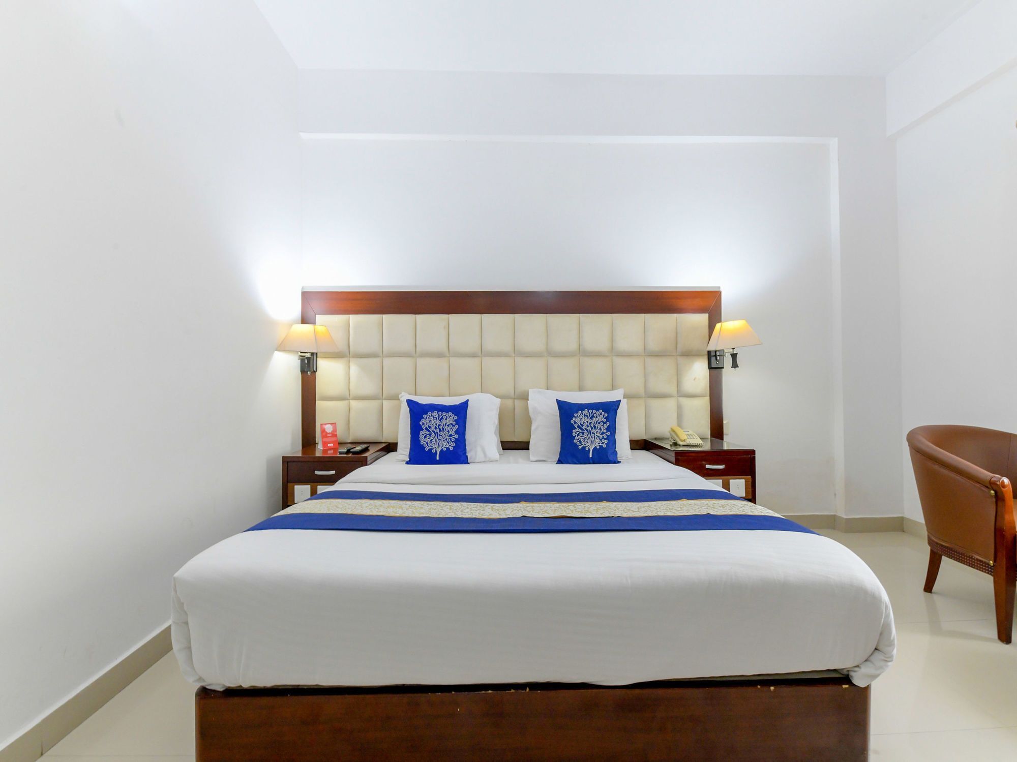 Отель Oyo 7188 Ajantha Regency Коччи Экстерьер фото